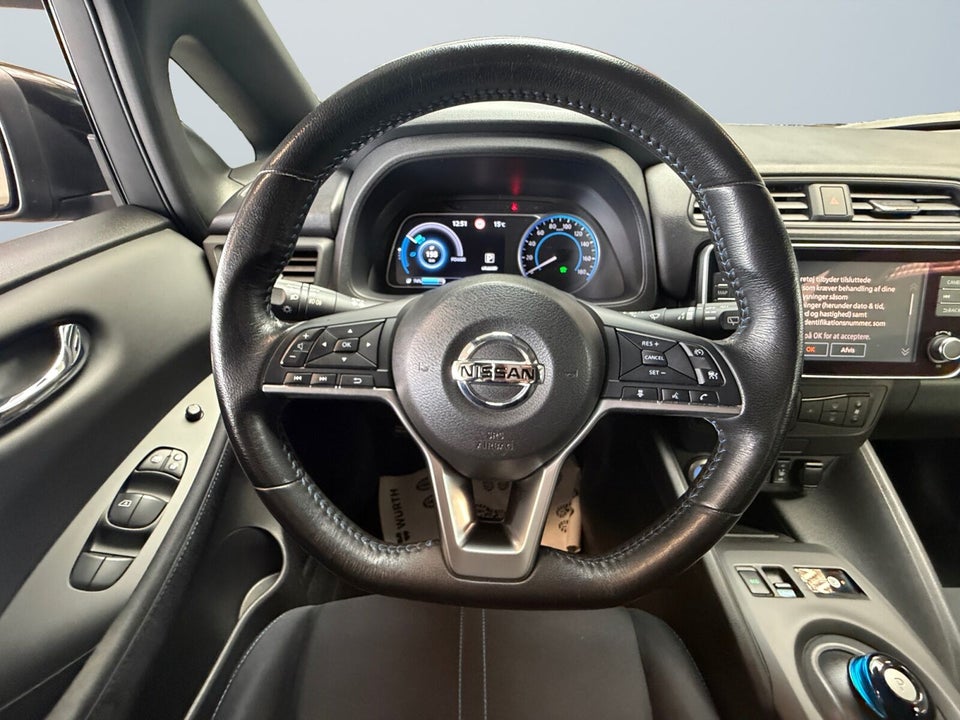 Nissan Leaf 40 Acenta 5d