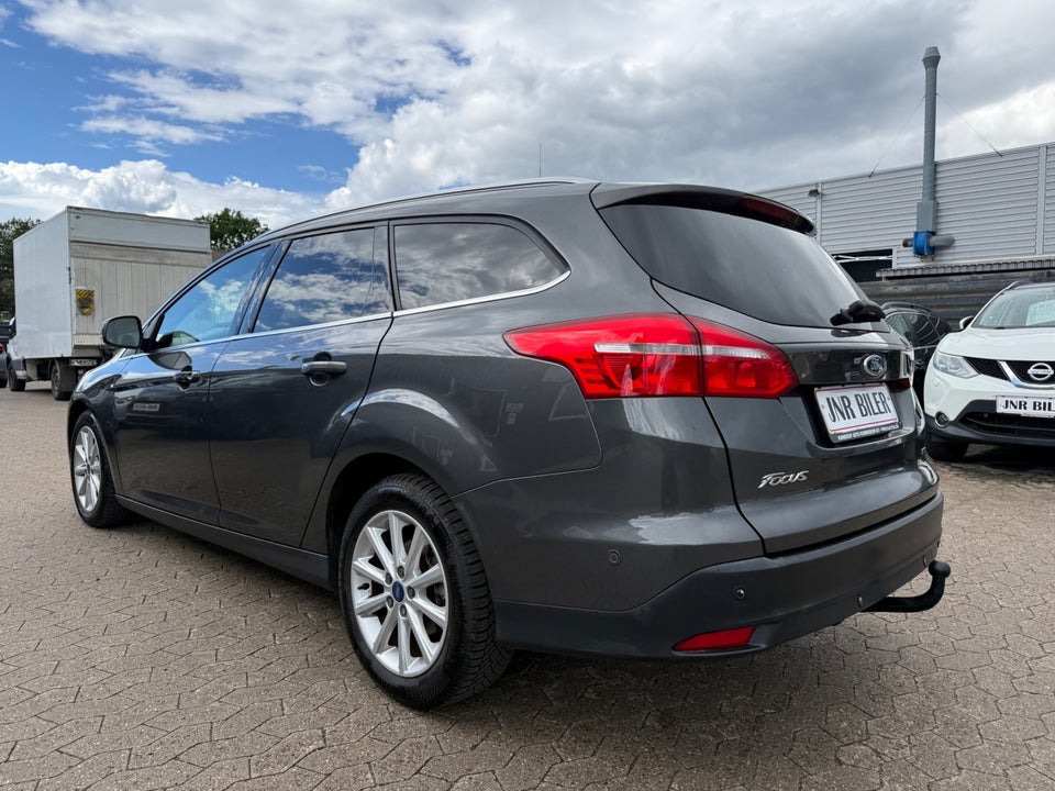 Ford Focus 1,0 SCTi 100 Ambiente stc. 5d