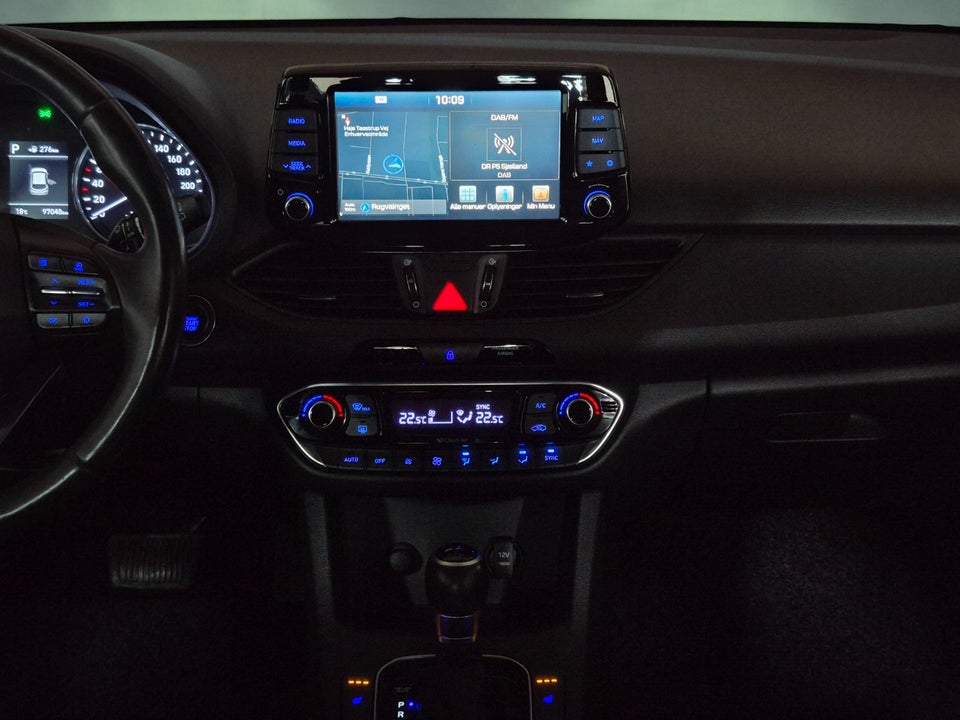Hyundai i30 1,6 CRDi 110 Trend DCT 5d