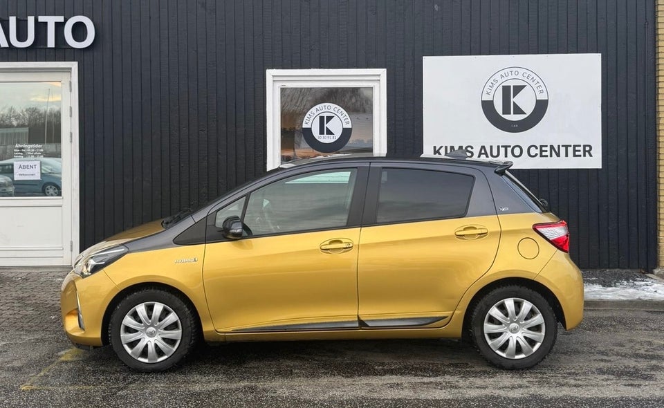 Toyota Yaris 1,5 Hybrid H3 Y20 e-CVT 5d