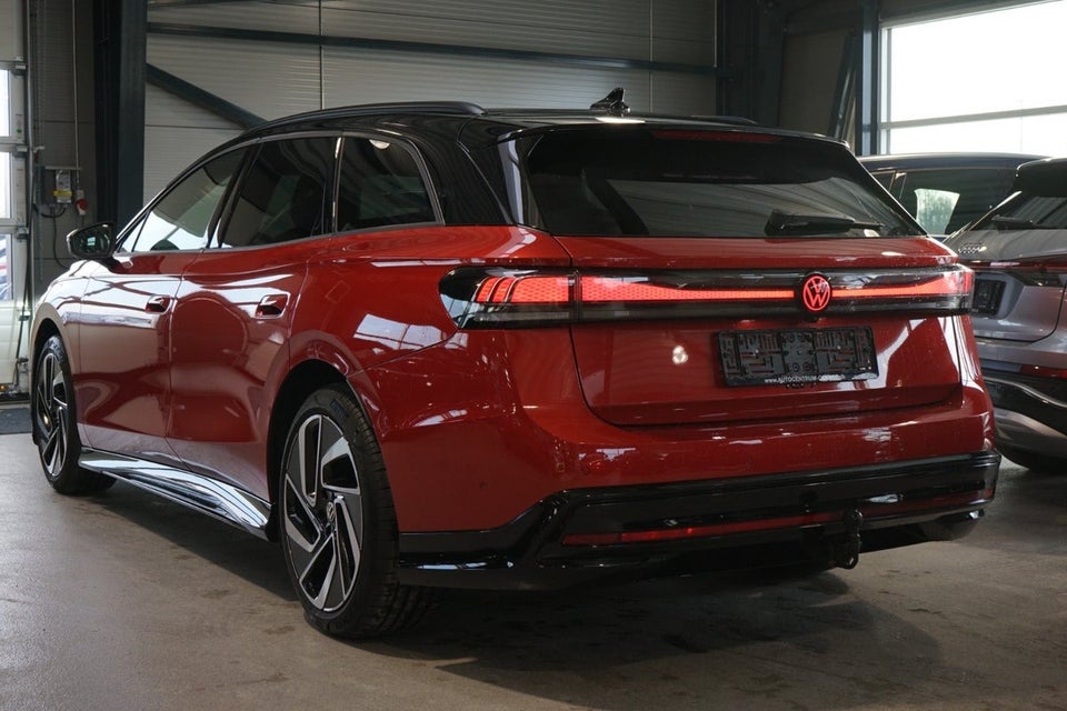 VW ID.7 77 Style Tourer 5d