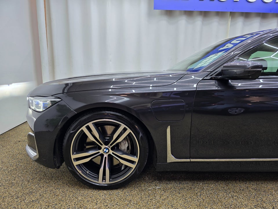 BMW 745e 3,0 aut. 4d