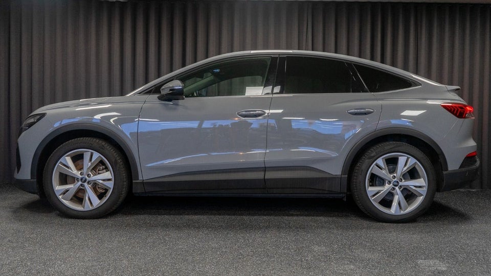 Audi Q4 e-tron 40 Advanced Sportback 5d