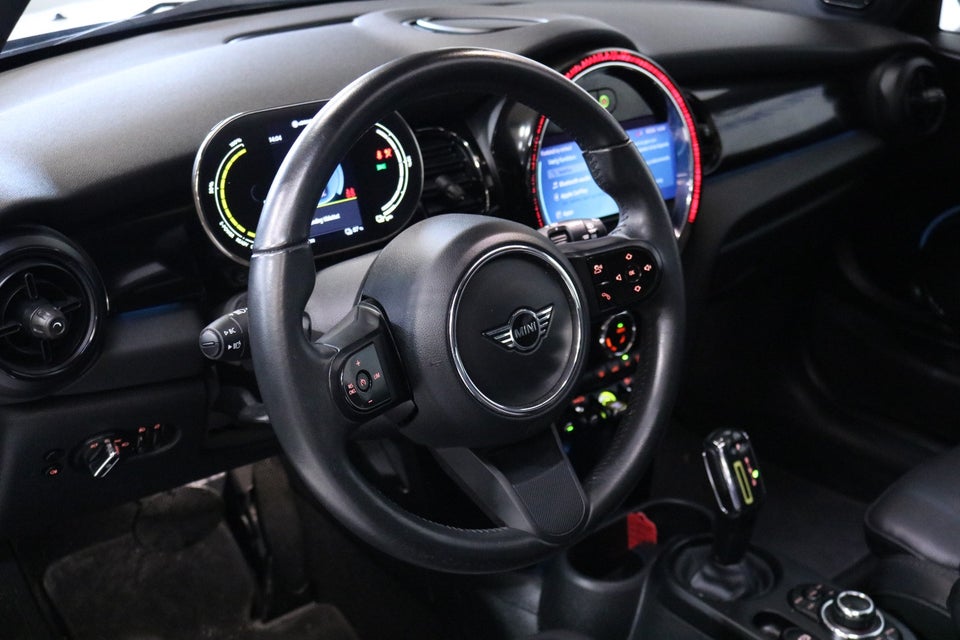 MINI Cooper SE Yours Trim 3d