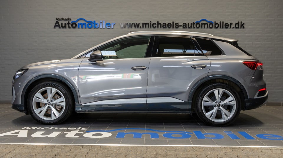 Audi Q4 e-tron 45 S-line 5d