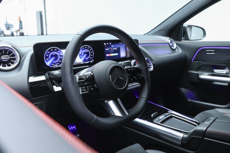 Mercedes EQA250+ AMG Advance 5d