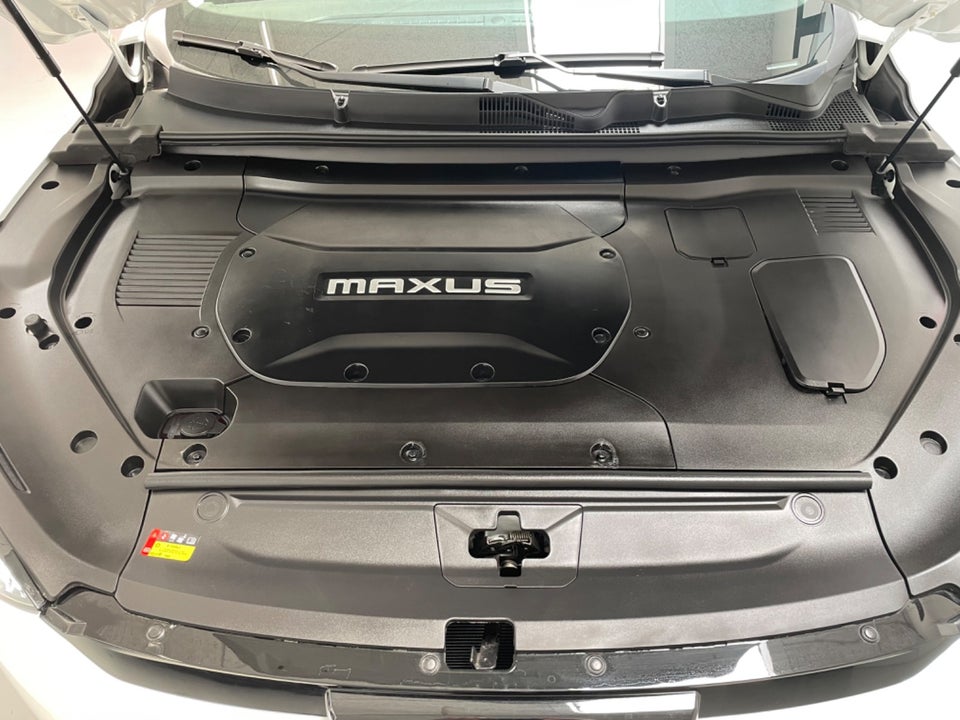 Maxus Euniq6 70  5d