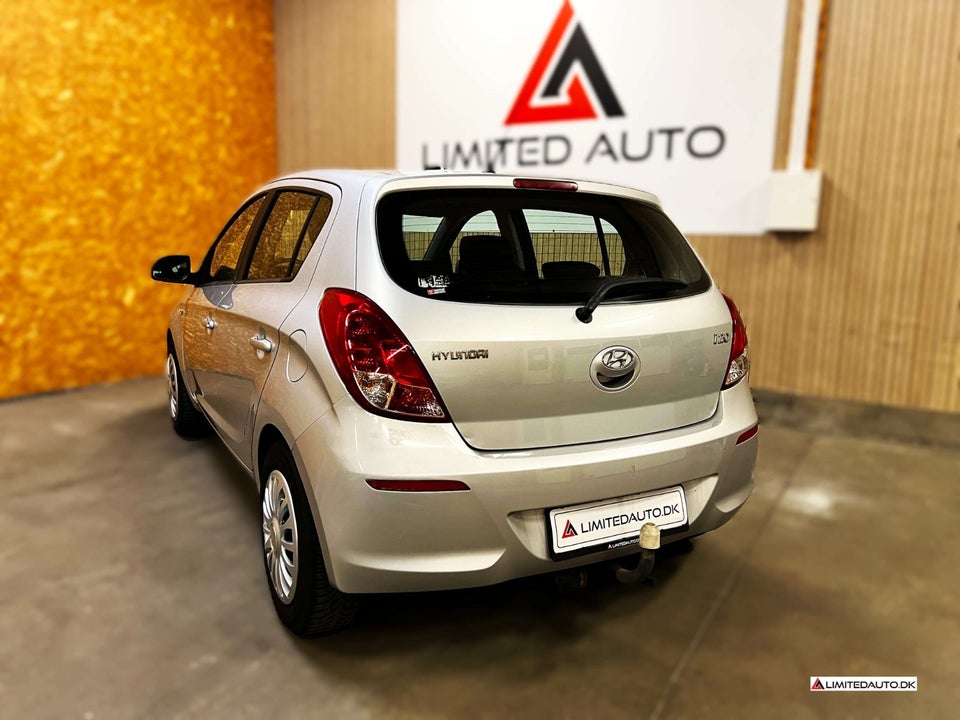 Hyundai i20 1,25 Classic XTR 5d