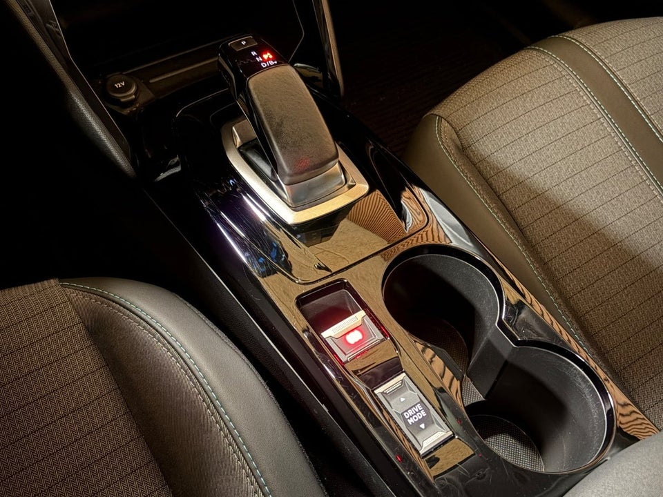 Peugeot e-208 50 Allure 5d