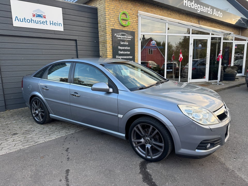 Opel Vectra 2,2 16V Direct Comfort 5d