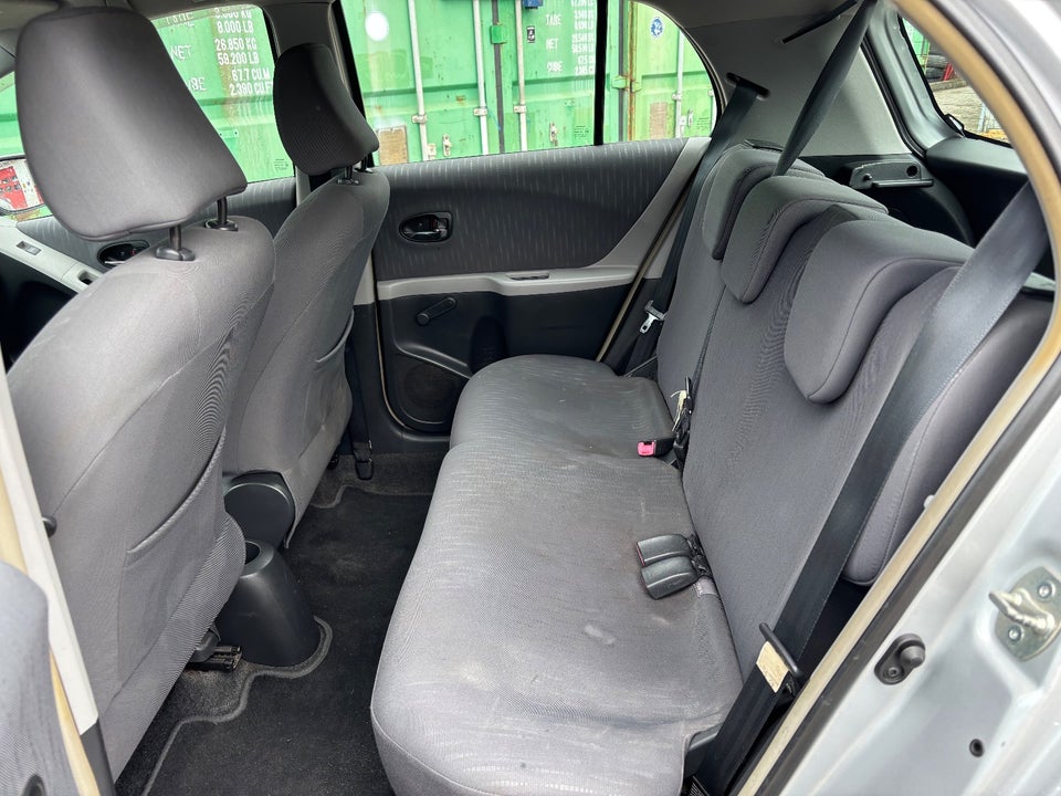 Toyota Yaris 1,3  5d