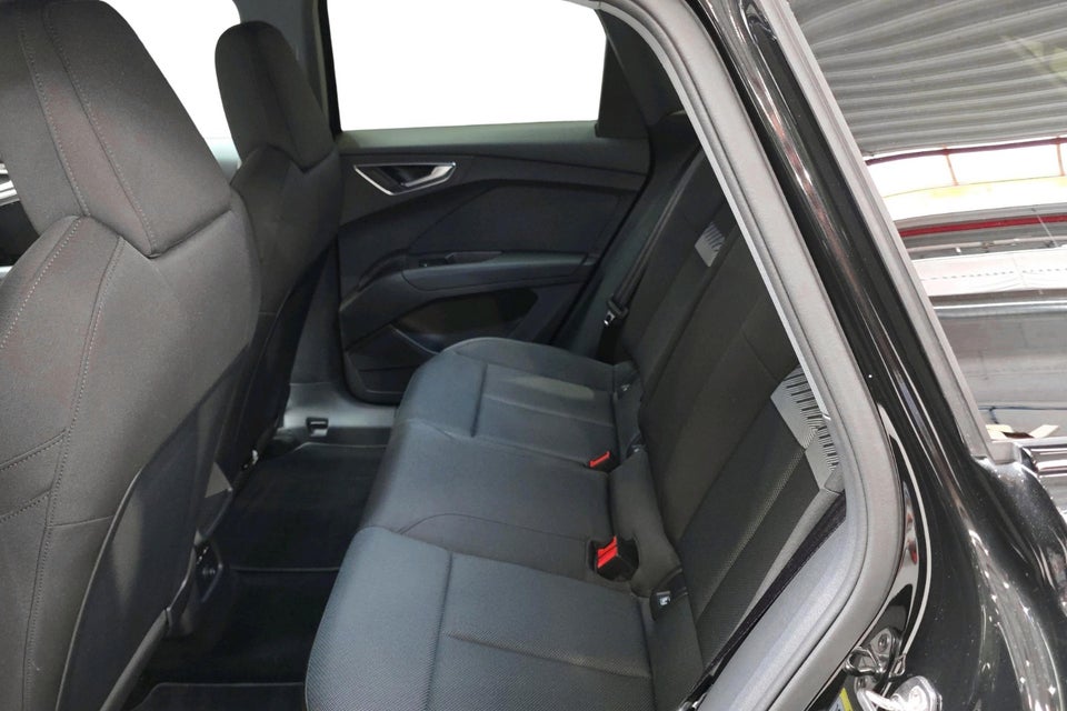 Audi Q4 e-tron 45 Progress 5d
