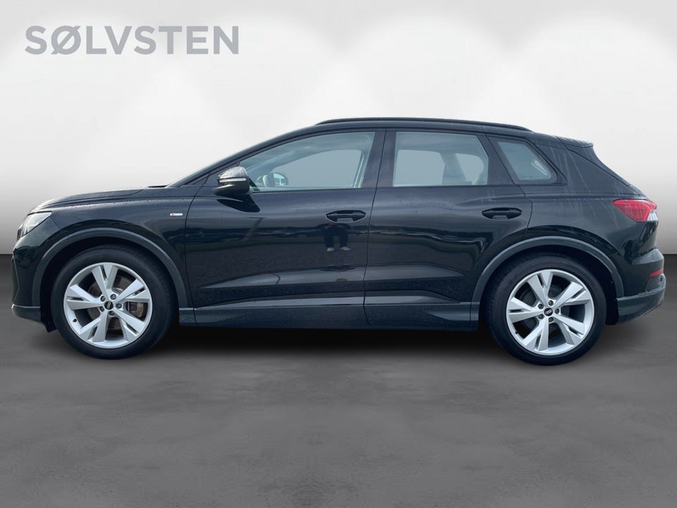 Audi Q4 e-tron 40 S-line 5d