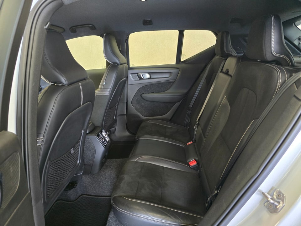 Volvo XC40 P8 ReCharge Twin R-Design 5d