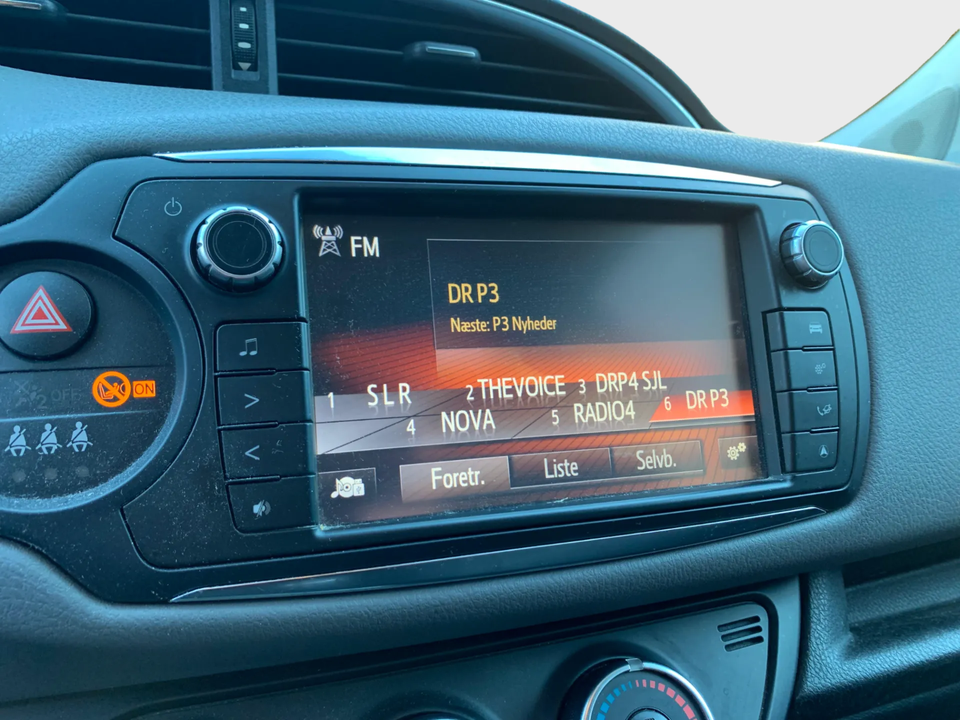 Toyota Yaris 1,0 VVT-i T1 5d