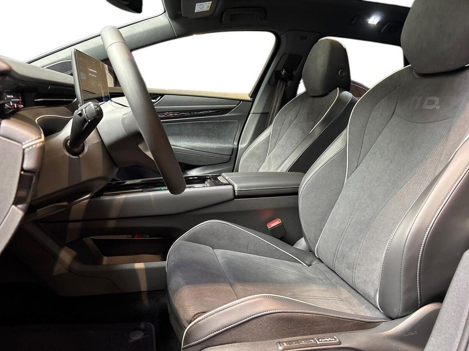 VW ID.7 86 Style S+ Tourer 5d