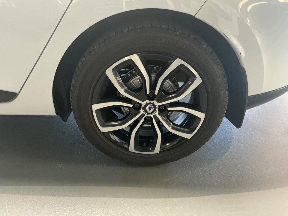 Renault Clio IV 0,9 TCe 90 Zen Sport Tourer 5d