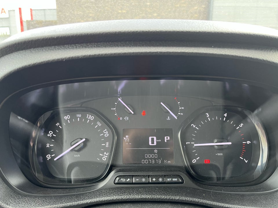 Toyota ProAce 2,0 D 144 Long Comfort Master aut. 4d