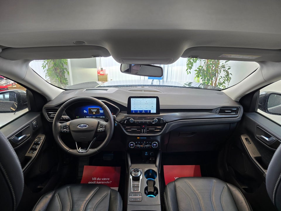 Ford Kuga 2,5 PHEV Vignale CVT 5d