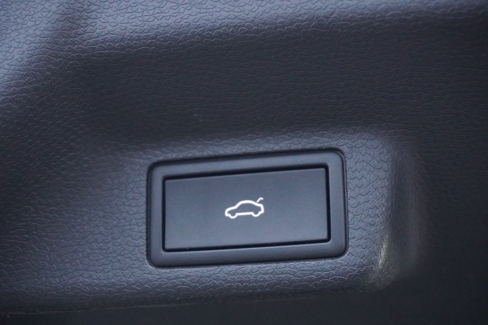 VW ID.Buzz 77 Style 75 Years Edition SWB 5d