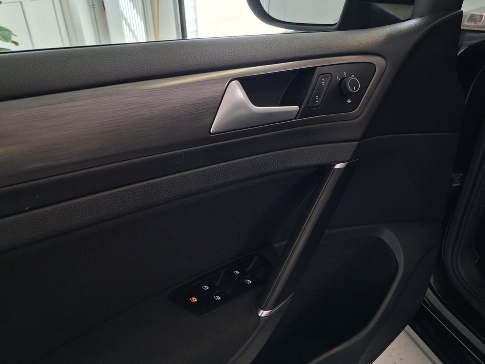 VW Golf VII 1,4 TSi 125 Comfortline DSG 5d