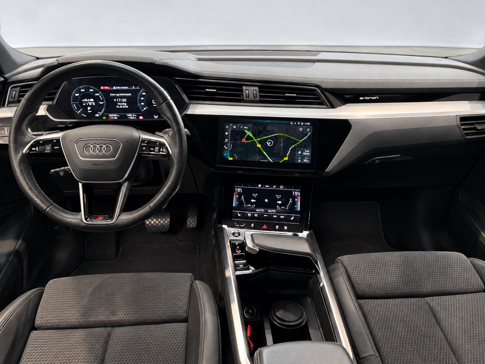 Audi e-tron 55 S-line quattro 5d