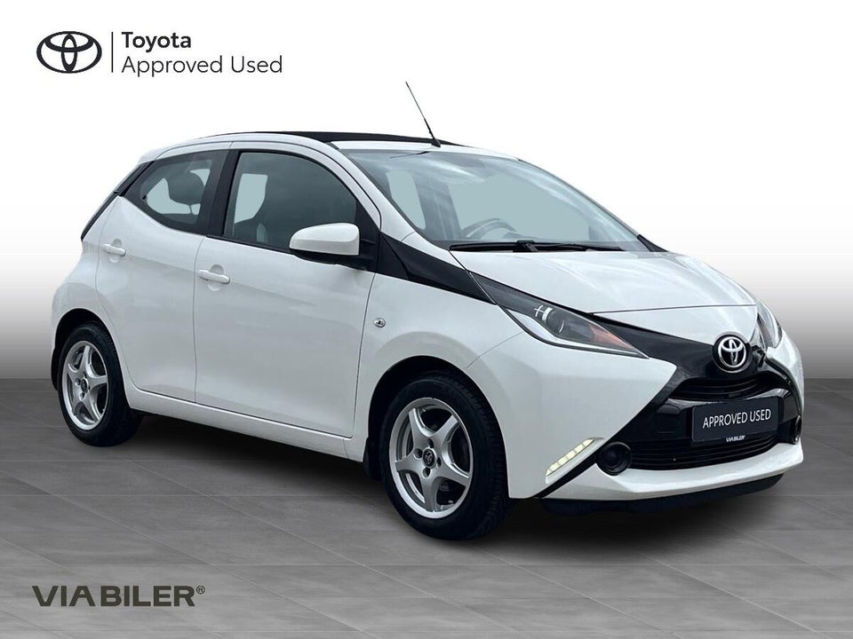 Toyota Aygo 1,0 VVT-i x-sky 5d