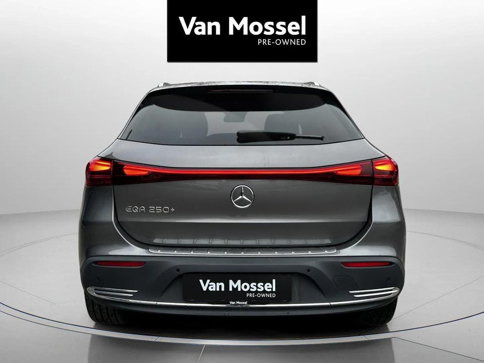 Mercedes EQA250+ Progressive 5d