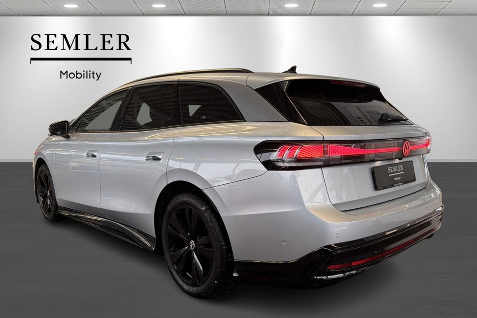 VW ID.7 86 Style S Tourer 5d