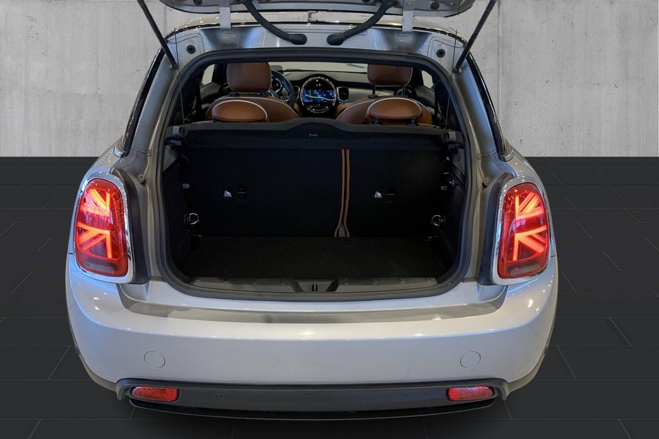 MINI Cooper SE Maximise 3d