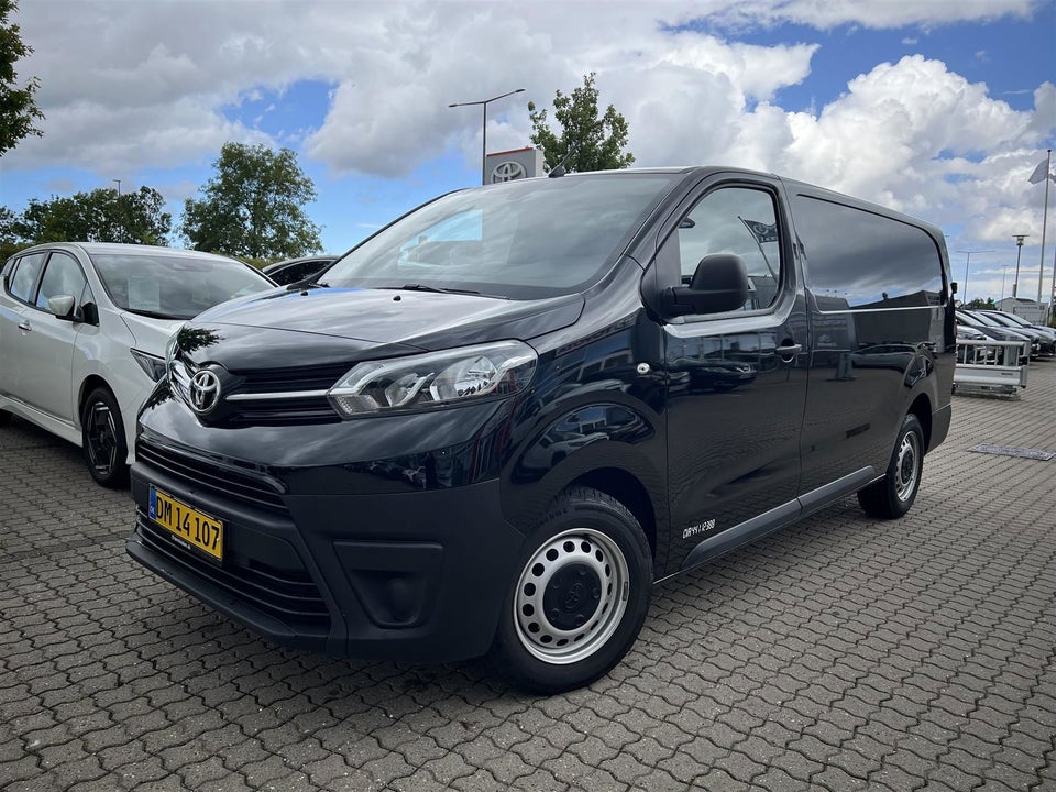 Toyota ProAce 2,0 D 144 Long Comfort 4d