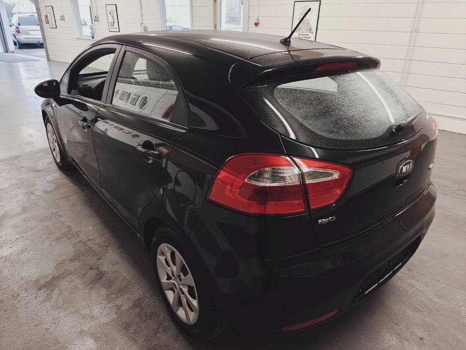 Kia Rio 1,2 CVVT Active 5d