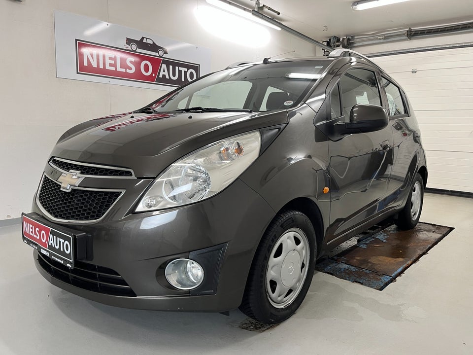 Chevrolet Spark 1,0 LS 5d