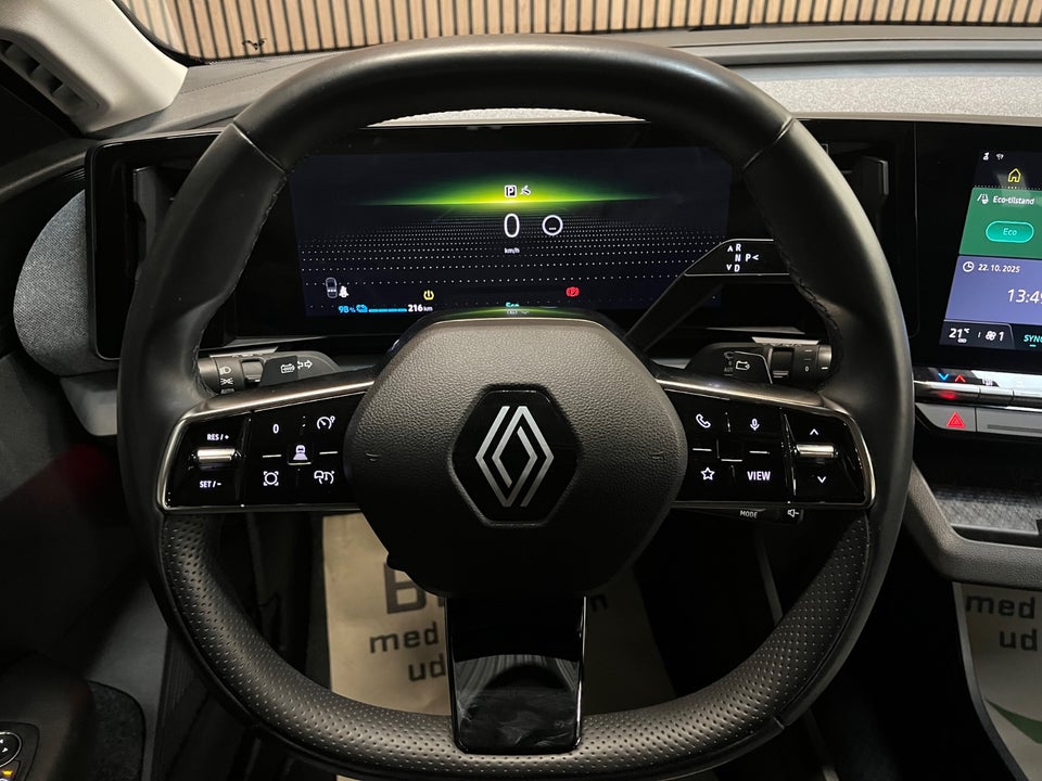 Renault Megane E-Tech 40 Equilibre 5d