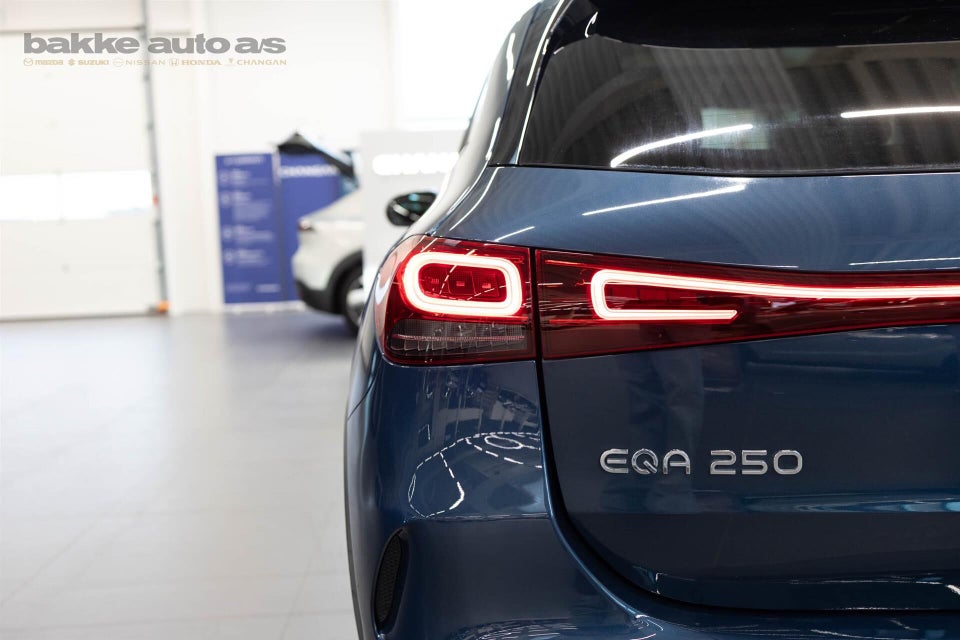 Mercedes EQA250 AMG Line 5d