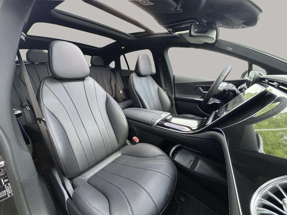 Mercedes EQE300 AMG Line 4d