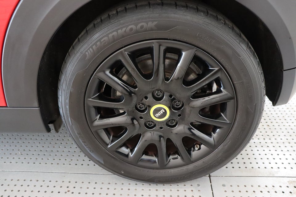 MINI Cooper SE Classic Trim 3d