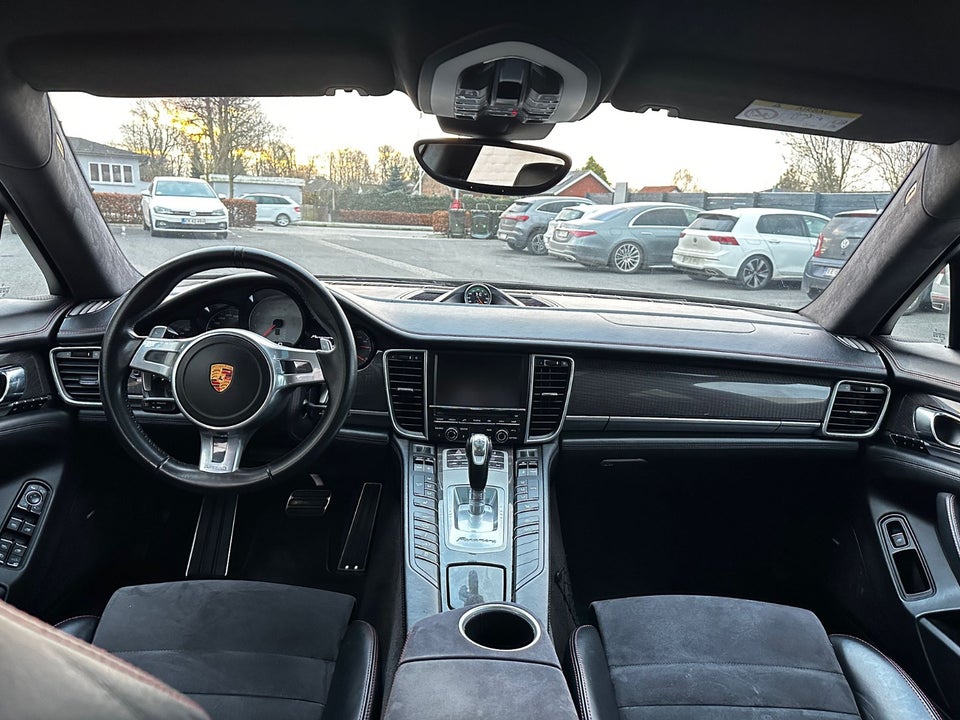 Porsche Panamera GTS 4,8 PDK 5d