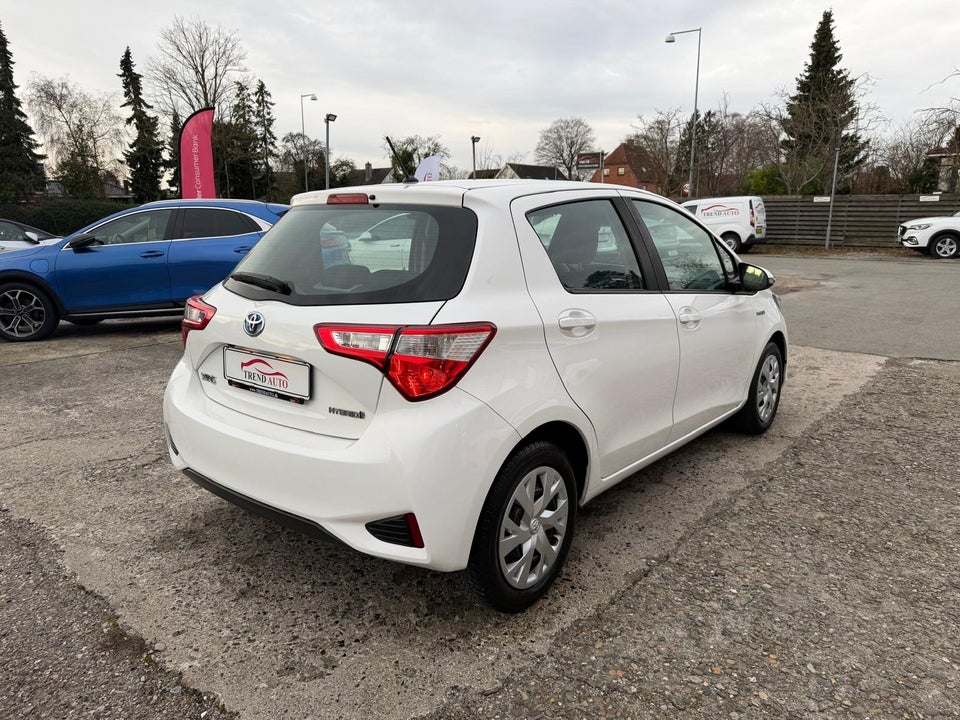 Toyota Yaris 1,5 Hybrid H2 e-CVT 5d