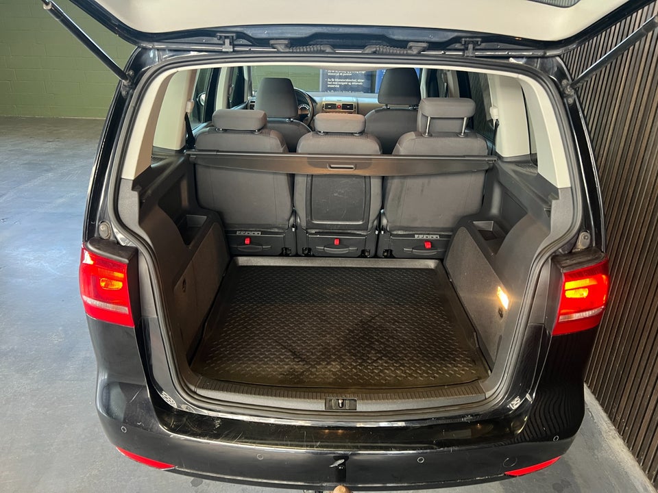 VW Touran 1,2 TSi 105 Startline BMT 5d