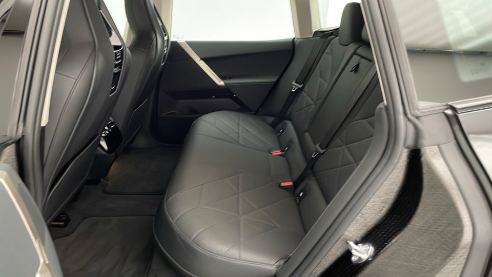 BMW iX xDrive40 Supercharged 5d