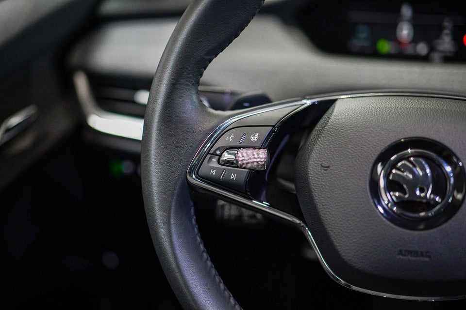 Skoda Enyaq 60 iV Premium 5d