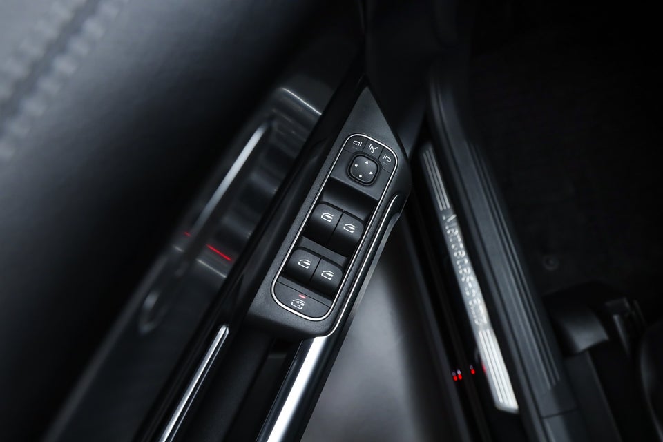 Mercedes GLB200 1,3 aut. 5d