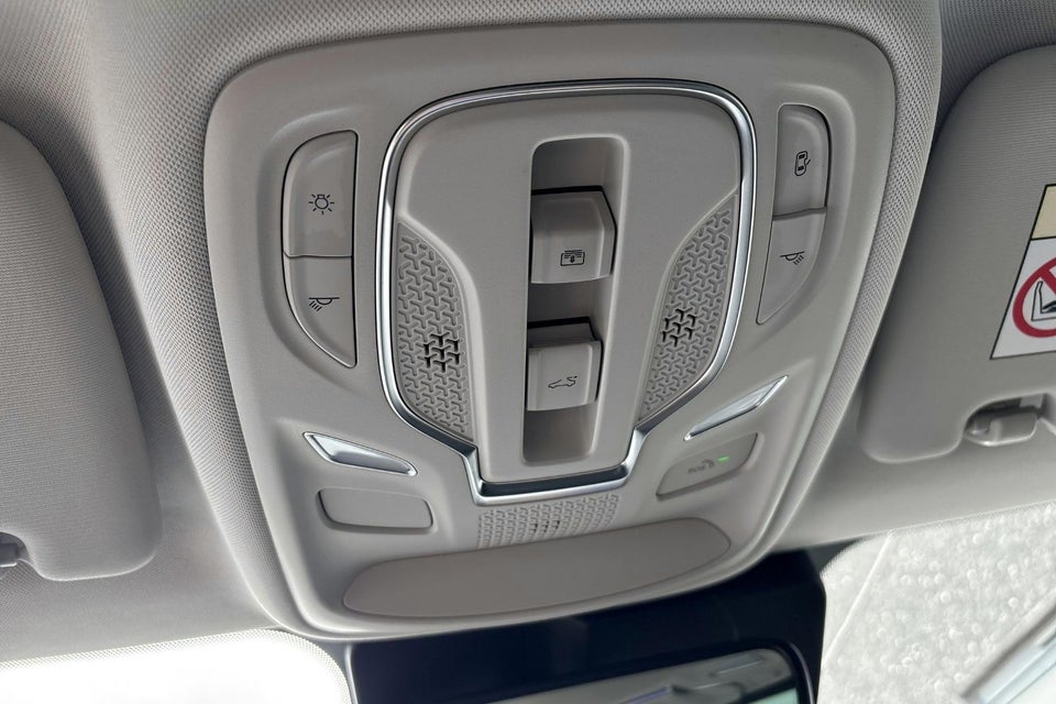 MG Marvel R Performance 5d