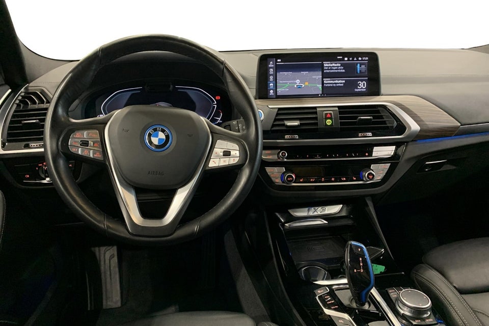 BMW iX3 Executive 5d