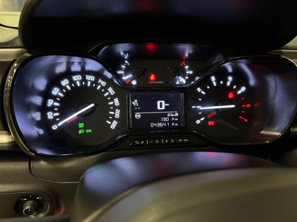 Citroën C3 1,2 PureTech 83 Shine 5d