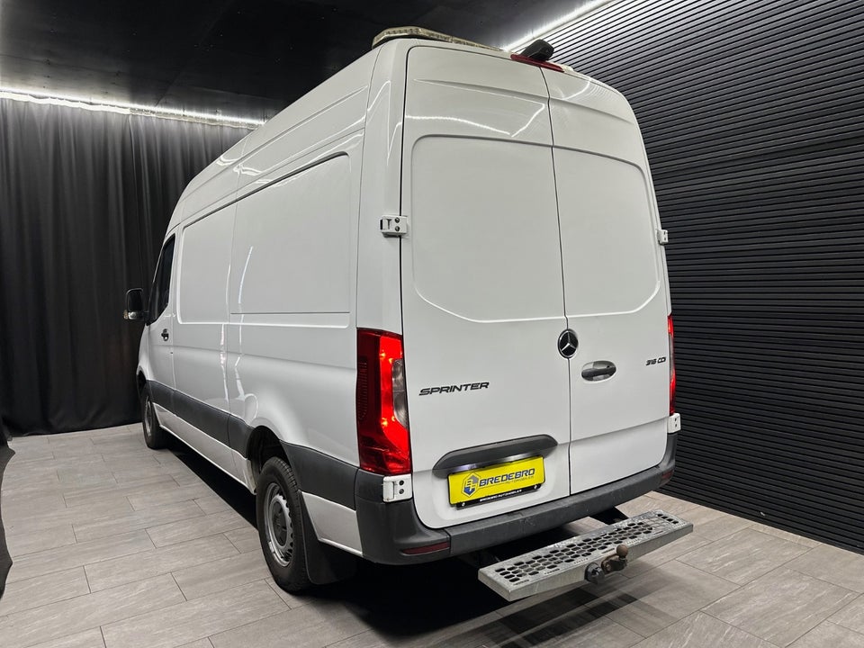 Mercedes Sprinter 316 2,2 CDi A2 Kassevogn RWD