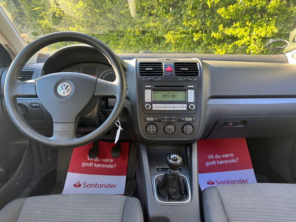 VW Golf V 1,6 DK 5d