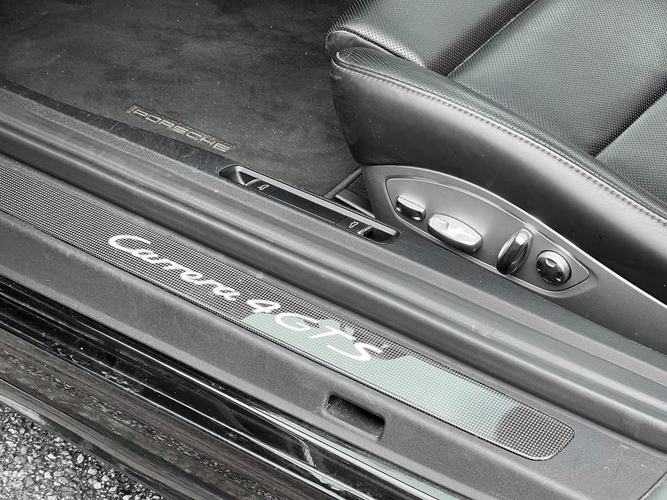 Porsche 911 Carrera 4 GTS 3,0 Coupé PDK 2d