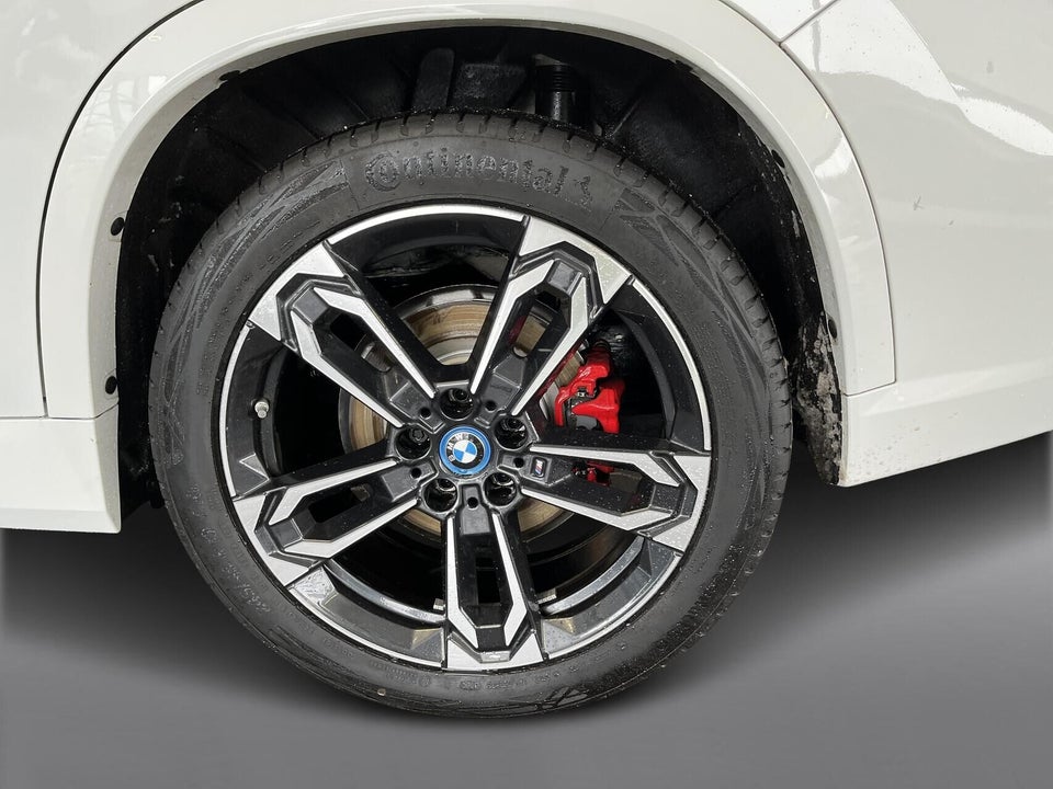 BMW iX1 eDrive20 M-Sport 5d